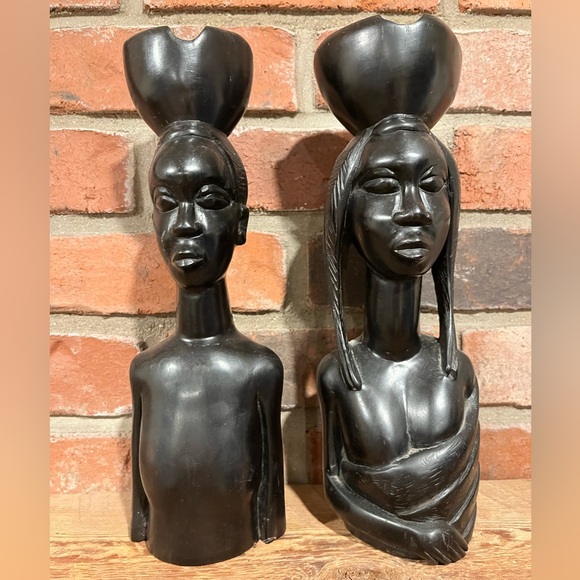 Set of 2 African Carved Wooden Sculptures - Picture 1 of 3